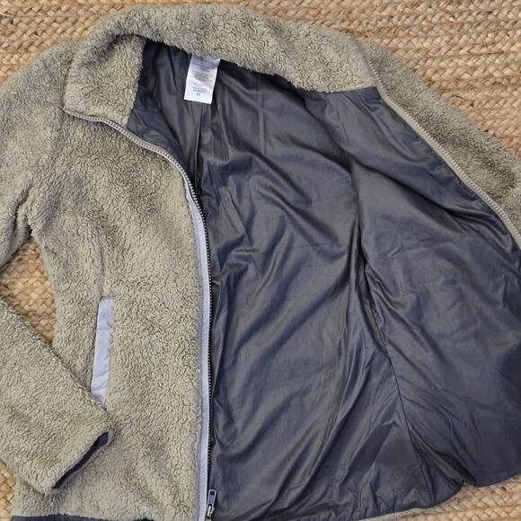 Patagonia‎ Fleece Full Zip Vintage Fuzzy Greenish Gray Jacket Womens Size XS - Picture 6 of 6